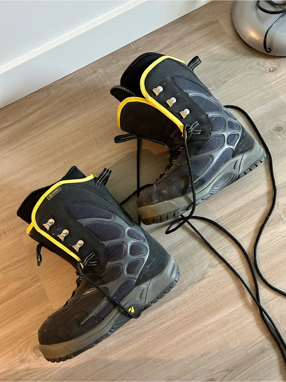 K2 striker men’s